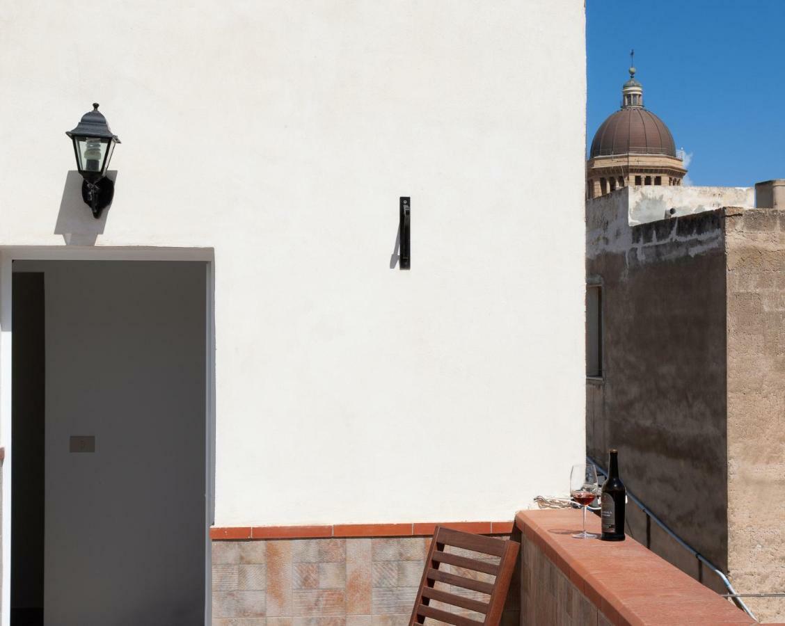 Il Cortile Degli Artisti Bed & Breakfast Marsala Exterior photo